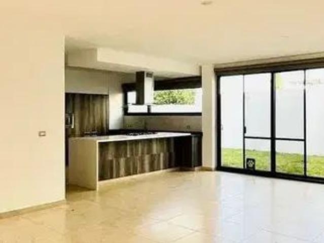 Casa En Renta Zibata