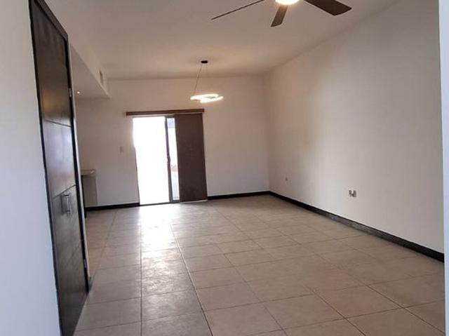 Casa en renta zona Cantera
