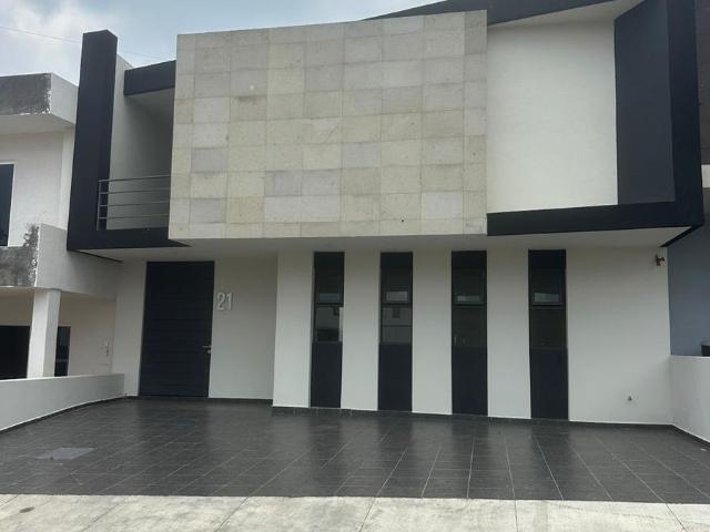 Casa en renta Zona altozano