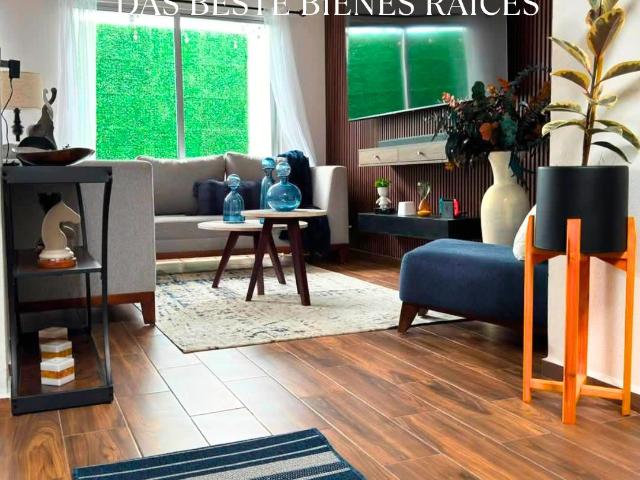 Casa en Renta Zona Esmeralda | 3 Rec?maras | Acepta Mascotas |