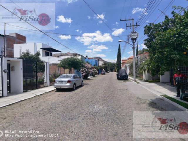 CASA EN RENTA