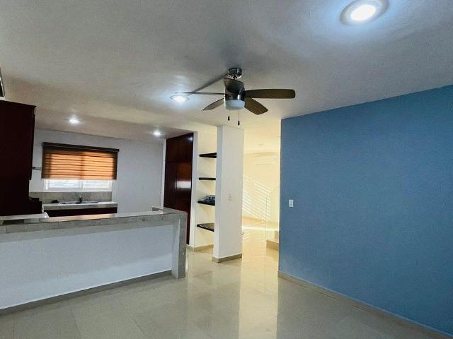 CASA EN RENTA