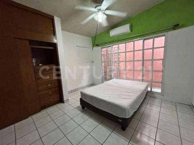 CASA EN RENTA