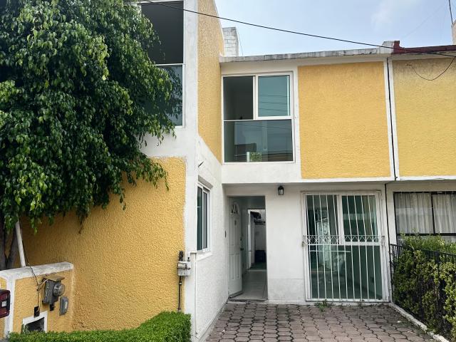 CASA EN RENTA