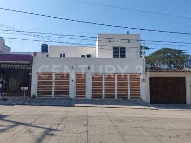CASA EN RENTA