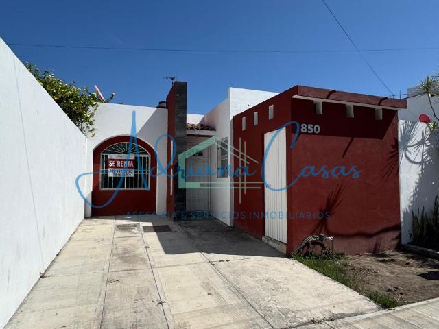 Casa en RENTA