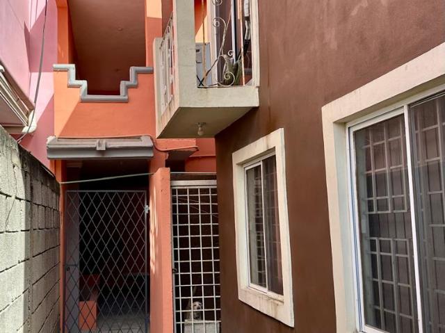 CASA EN RENTA