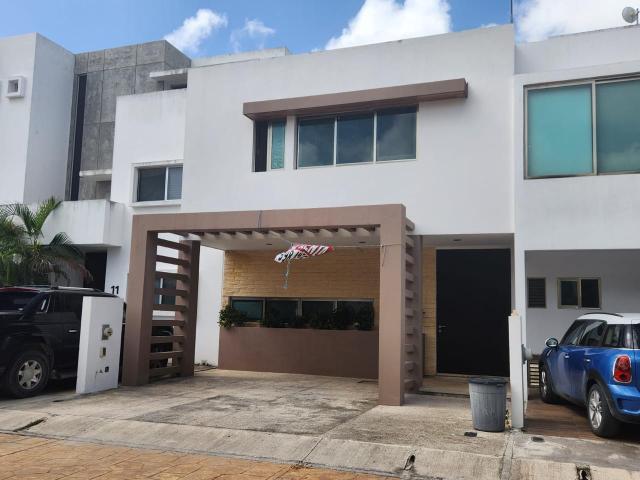 Casa en Renta 3 Rec?maras en Arbolada Canc?n con Seguridad 24 Horas