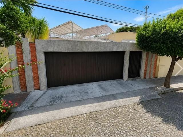 Casa en renta 3 recámaras Los Viveros