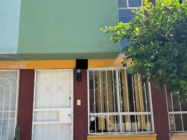 CASA EN RENTA