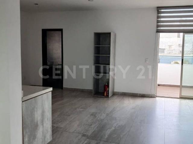 CASA EN RENTA