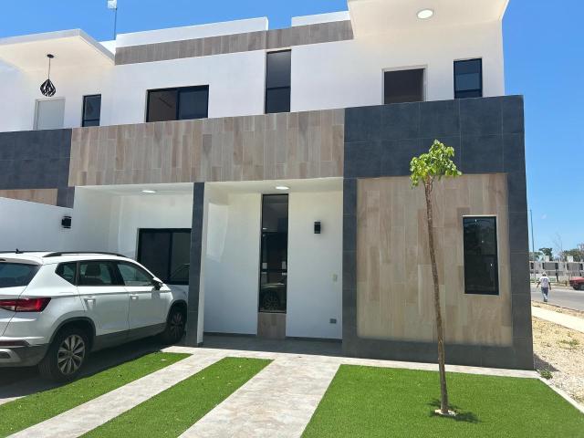 Casa en renta 4 rec?maras y 3 ba?os completos