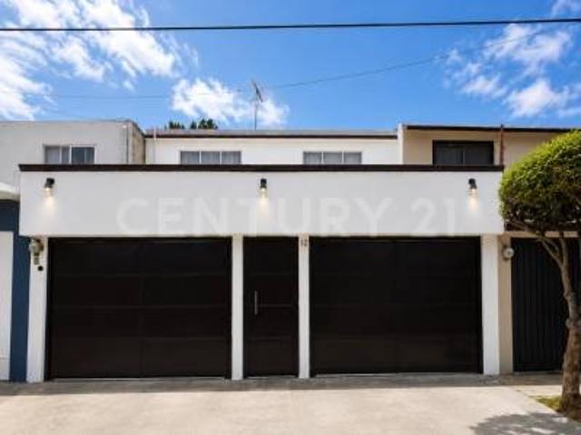 CASA EN RENTA