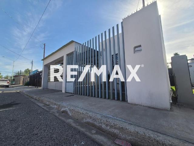 CASA EN RENTA