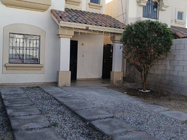 CASA EN RENTA