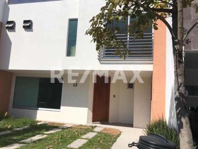 CASA en RENTA