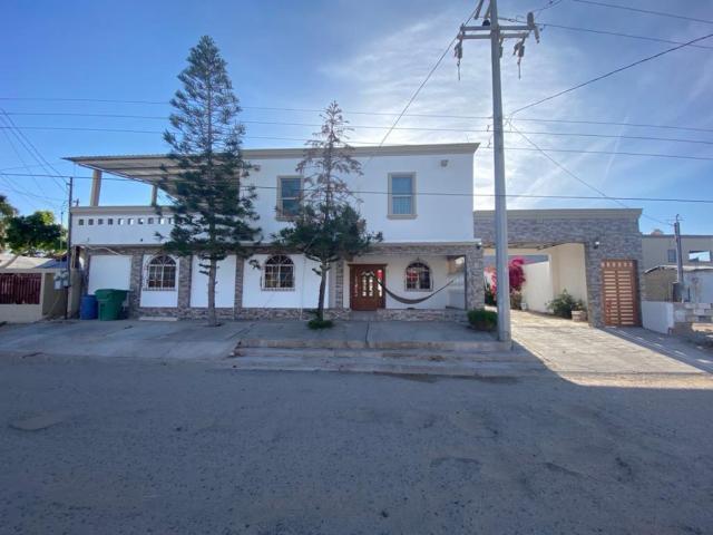 CASA EN RENTA 7 RECAMARAS EN PUERTO PE?ASCO