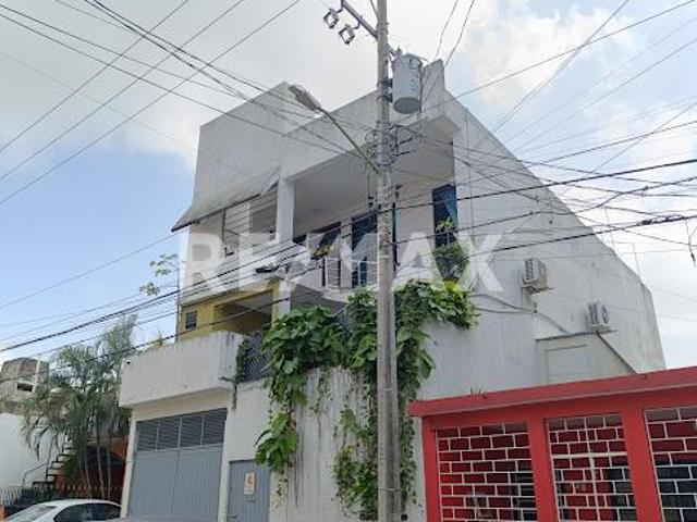 CASA EN RENTA