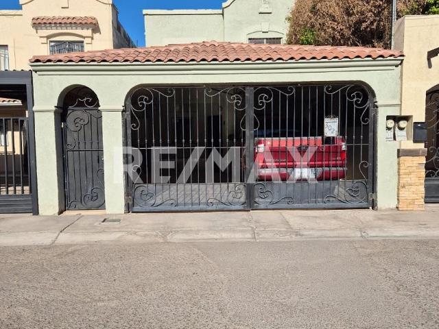 CASA EN RENTA