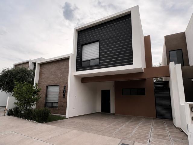 CASA EN RENTA/FRACCIONAMIENTO PRIVADO AL NORTE / RIVERA DEL VALLE