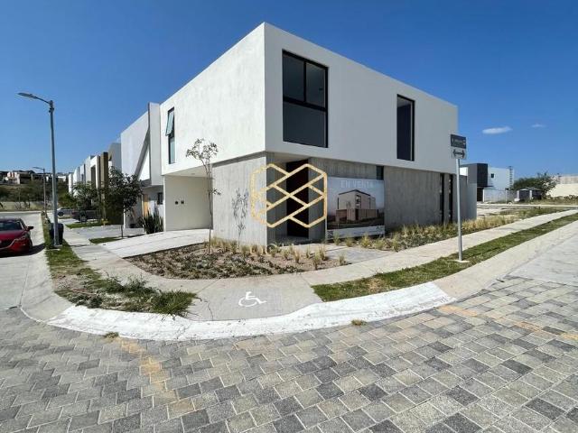 Casa en Residencial El Molino
