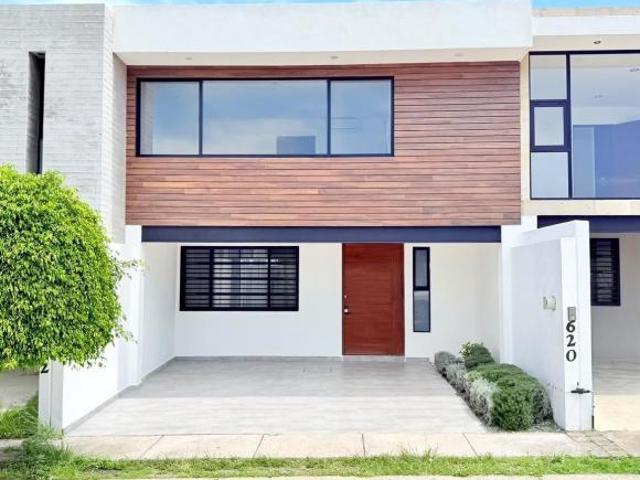 Casa en Residencial La Foresta