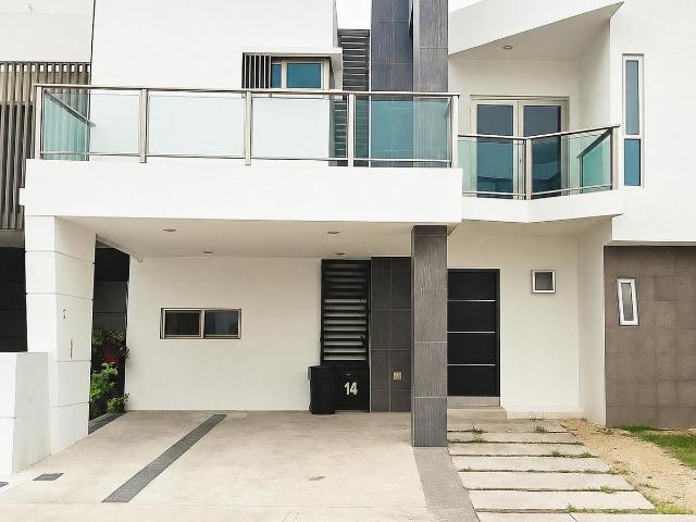 Casa en Residencial Palmaris