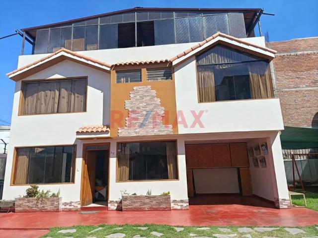 Casa En Residencial Privada Paucarpata