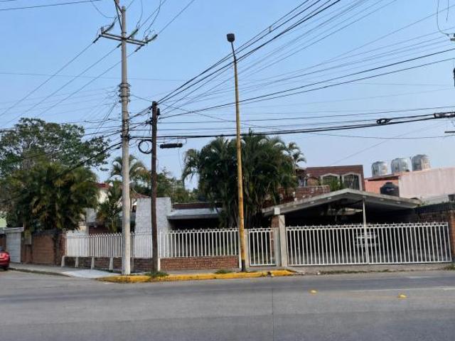 Casa en Ricardo Flores Magón
