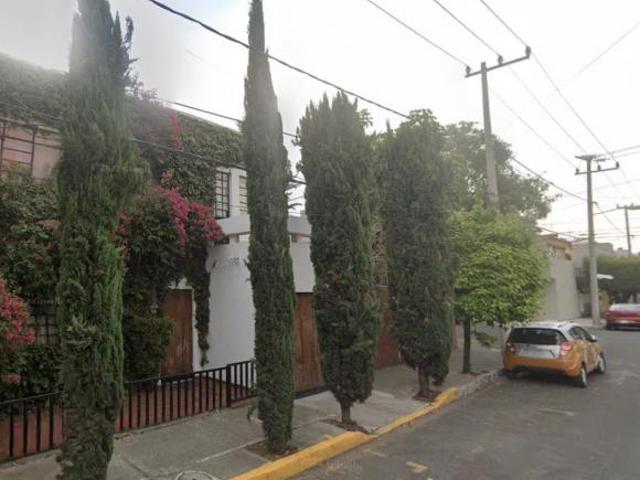 Casa en Romero de Terreros, Coyoacan. Gran plusvalía, REMATE Bancario