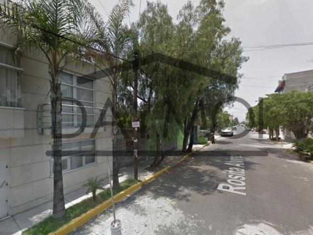 Casa en Rosita Alvírez 112, Benito Juárez, 57000 Cdad. Nezahualcóyotl, Méx