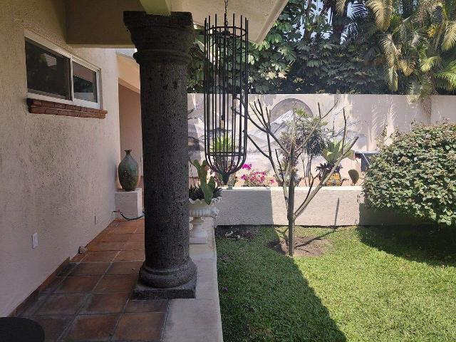 CASA EN SUMIYA