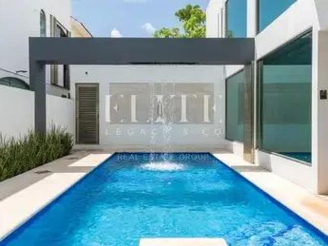 Casa en Supermanzana 106, Cancún, Quintana Roo