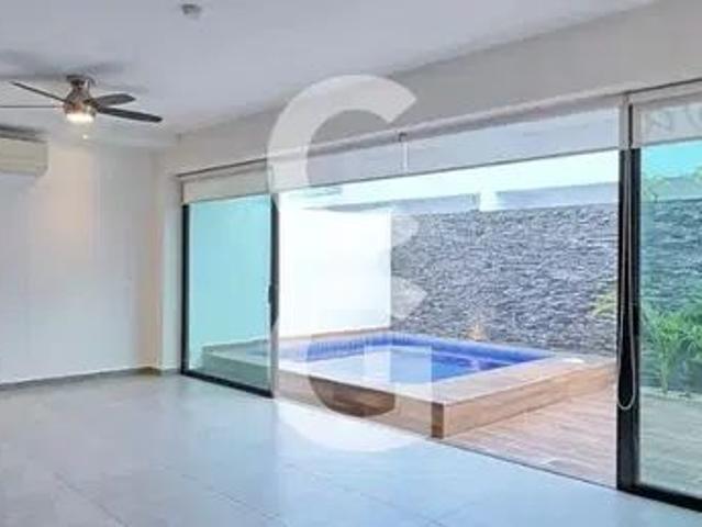 Casa en Supermanzana 32, Cancún, Quintana Roo