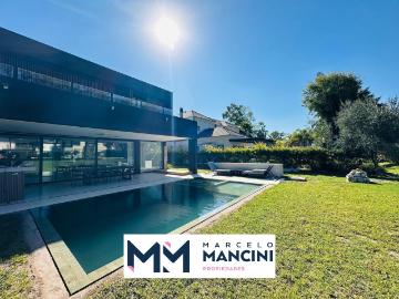 Casa en Saint Thomas Oeste VENTA ALQUILER AMUEBLADO