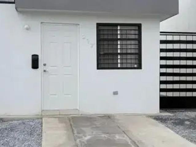 Casa en Salinas Victoria, Nuevo León, 65580, México