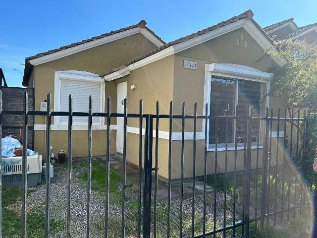 Casa en San Bernardo, sector Padre Hurtado