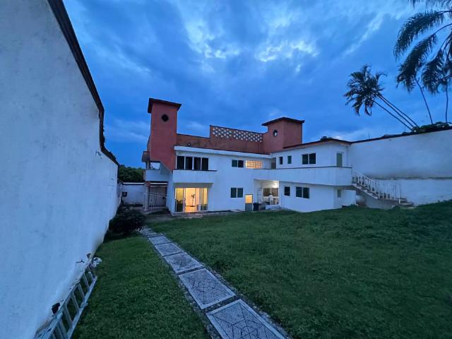 CASA EN SAN CRISTOBAL CUERNAVACA EN RENTA