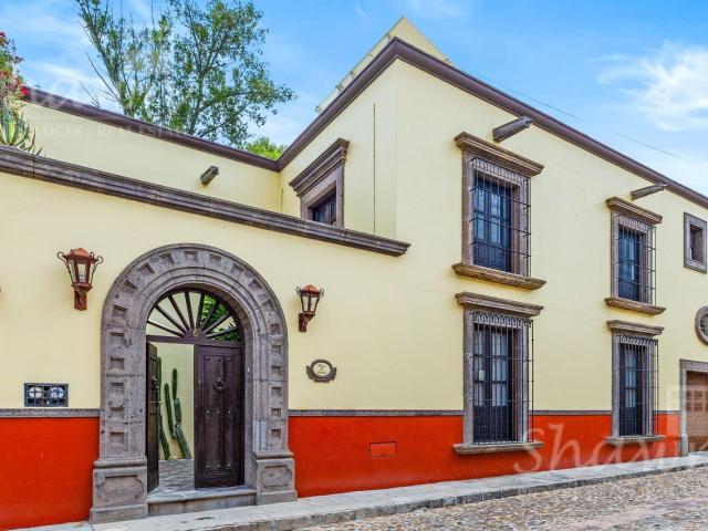 Casa Colonial en Centro San Miguel de Allende ? Precio Reducido