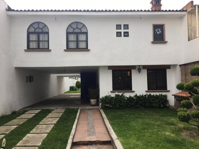 CASA EN SANTA ANA TEPALTITLAN