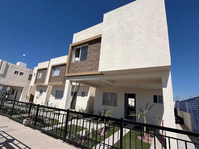 CASA EN SANTA FE