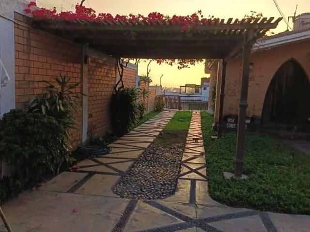 Casa en Santiago de Surco