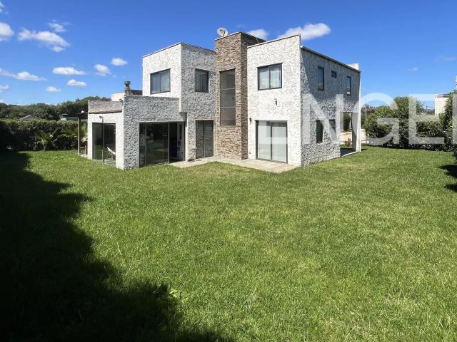 Casa en Santo Domingo