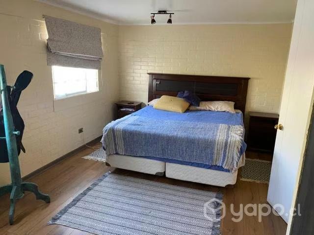 Casa en sector tranquilo y de alta plusvalía | 4 dormitorios por 5060.00 en Machalí