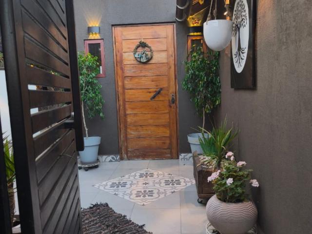 Casa en Sector Lomas de Eyzaguirre, Puente Alto | Amplios Espacios y Quincho