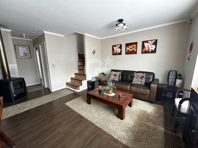Sector Residencial a 5 Minutos de la Costanera. 3 dormitorios por 4900.00 en Puerto Varas