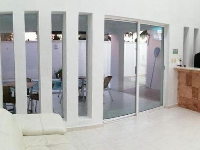 Casa en Segunda Fila de Playa a 200mts del Mar en Telchac Puerto, Yucatán