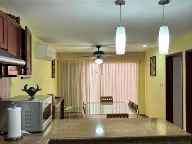 CASA EN SM50 VENTA/RENTA