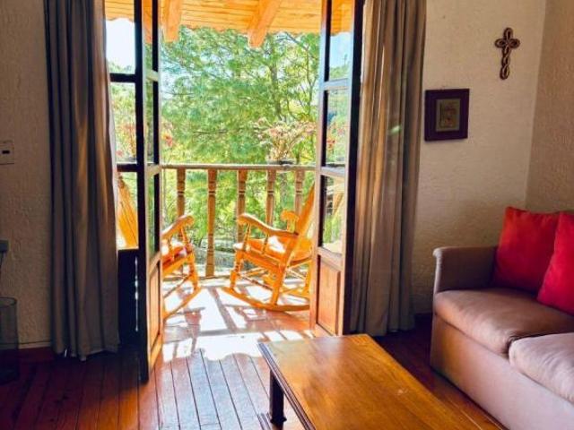 Casa en Tapalpa dentro del pueblo