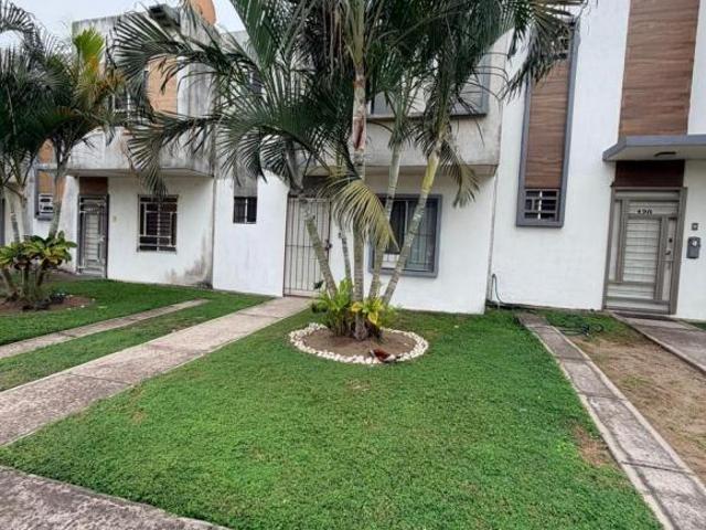 Casa en Venta 3 Recámaras con Alberca en Ruba Tejería, Veracruz